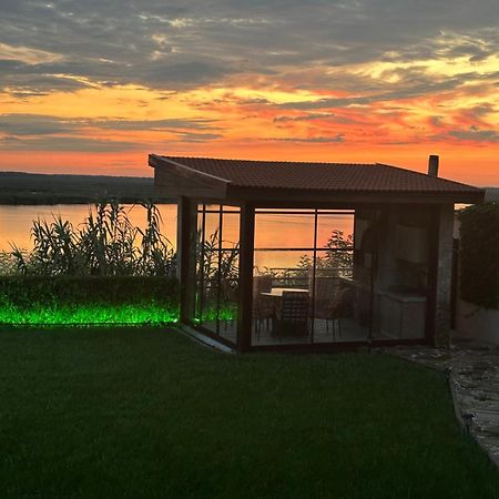 Casa Miralago Boutique Adults Only Tulcea Eksteriør bilde