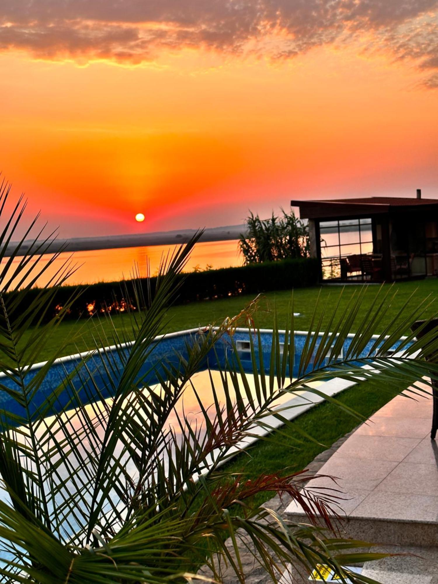 Casa Miralago Boutique Adults Only Tulcea Eksteriør bilde